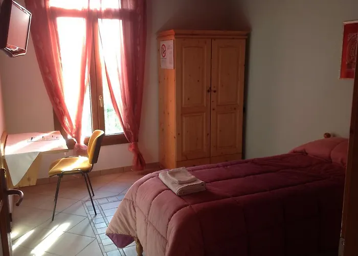 La Casa Del Ciliegio Гостевой дом Фаэнца